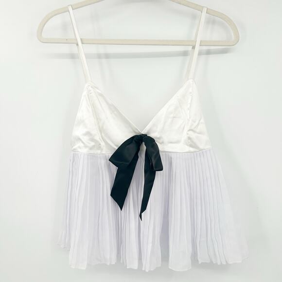 Forever 21 Women Y2K Coquette Whimsigoth Bow Flounce Satin Cami Top Size M White - Picture 2 of 9